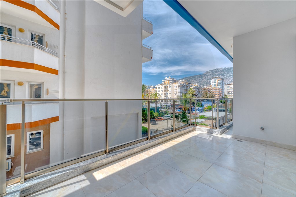 Stylish Apartments on 1st Coastline in Mahmutlar - Image 7