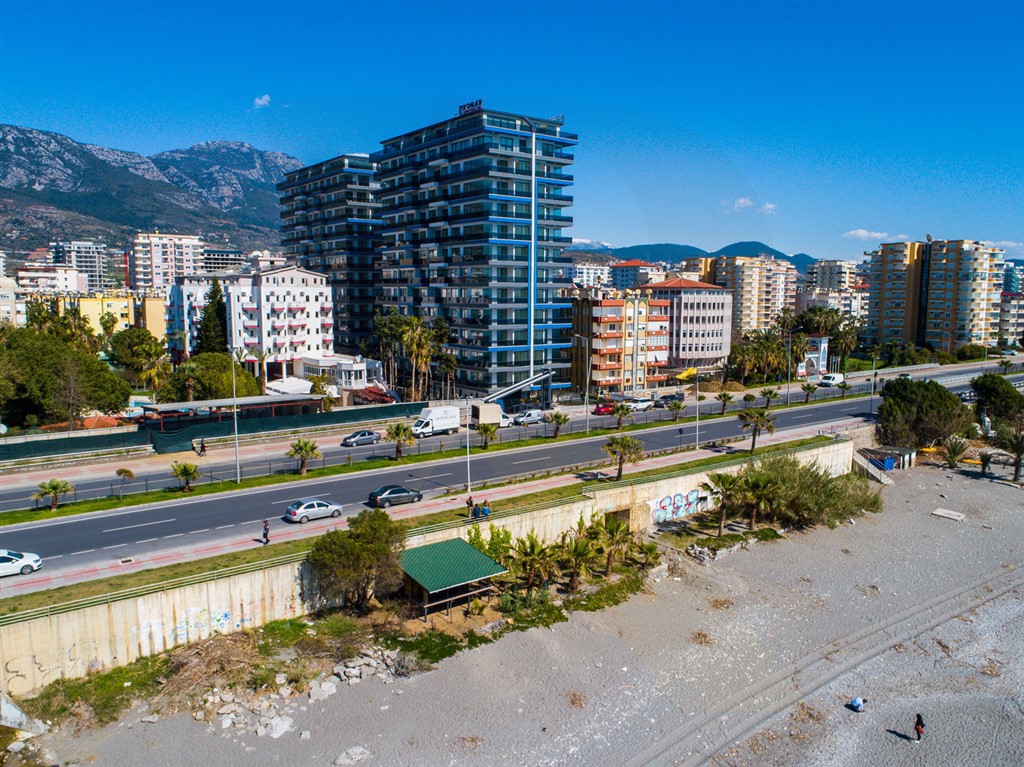 Stylish Apartments on 1st Coastline in Mahmutlar - Image 12